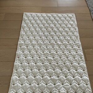 Pottery Barn Modern Baby Quilted Cream Blanket